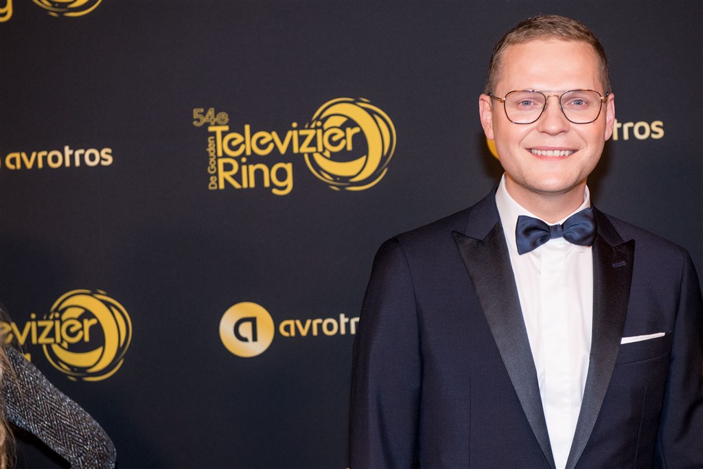 Luuk Ikink at maand geen vlees 'Je vergeet het snel' RTL Boulevard RTL.nl Luuk Ikink at maand geen vlees 'Je vergeet het snel' RTL Boulevard RTL.nl